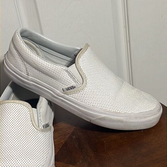 🔥🔥 VANS LEATHER Slip On Sneakers - EXCELLENT Condition - Mens 6.5 / Women 8 - Picture 3 of 11